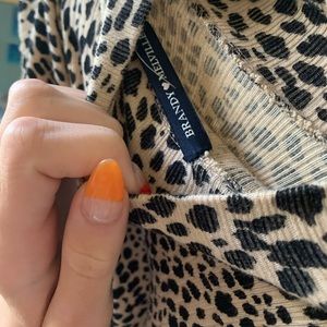 brandy Melville cheetah lone sleeve